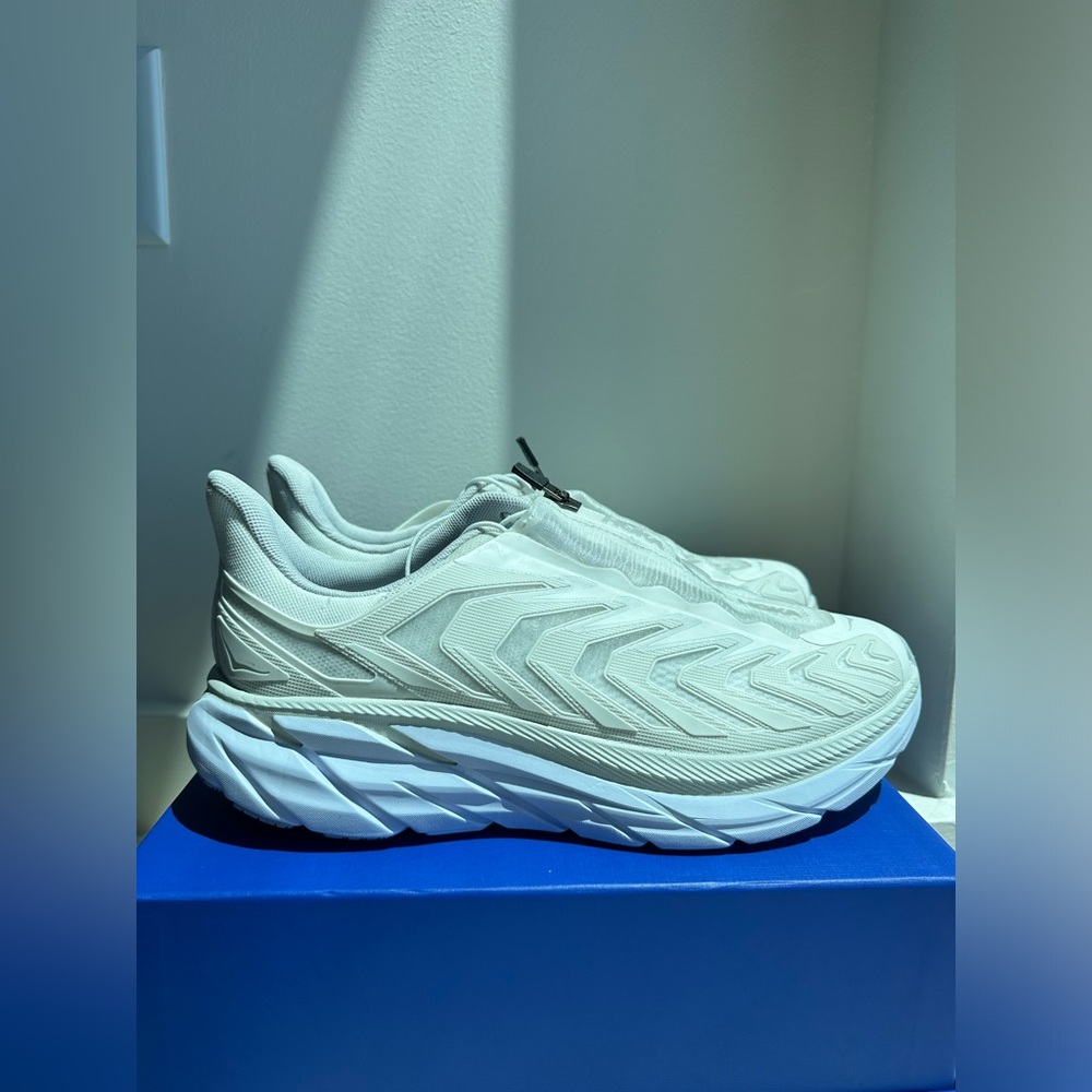 Hoka One One Project Clifton Blanc De Blanc New Without Box Men’s Size 10.5